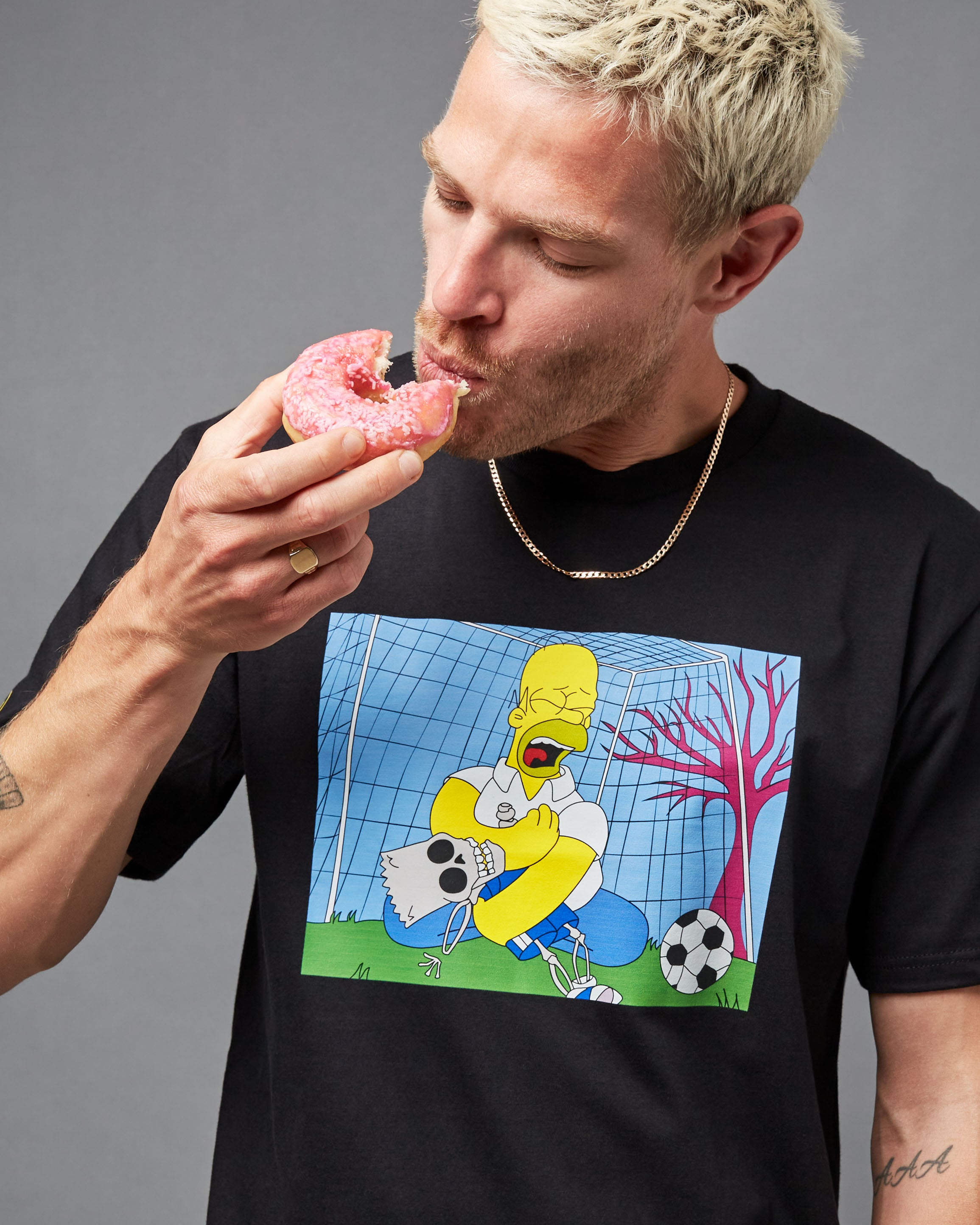 Off white simpson on sale tee